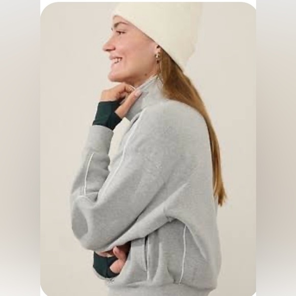 Athleta Forever Fleece 1/2 Zip High Hip Piping Sweatshirt in Grey/white Sz S - Picture 1 of 7
